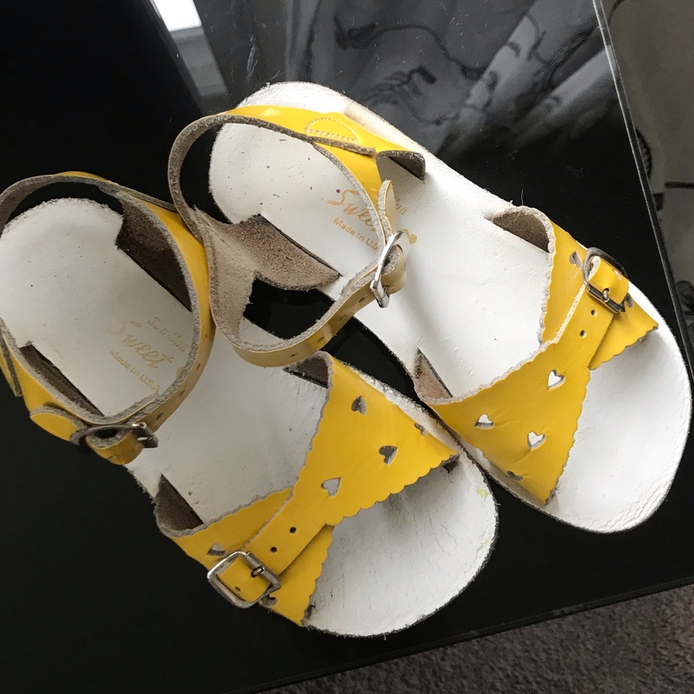 Sun-San by Hoy sweetheart sandals